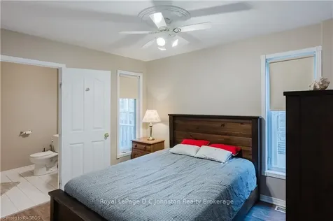 863 Mackendrick Drive Kincardine ON N2Z 1L7