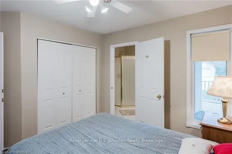 863 Mackendrick Drive Kincardine ON N2Z 1L7