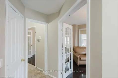 863 Mackendrick Drive Kincardine ON N2Z 1L7