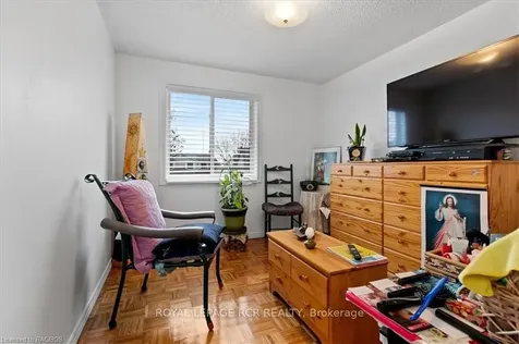 54 Poplar Drive Cambridge ON N3C 3X3