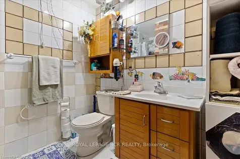 54 Poplar Drive Cambridge ON N3C 3X3