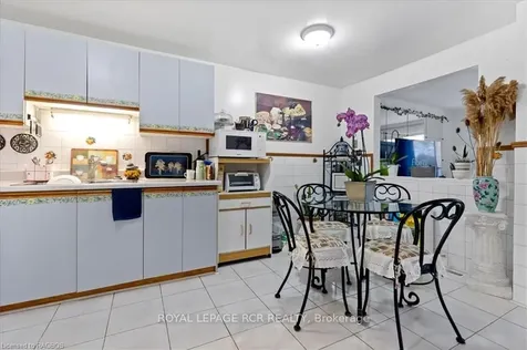 54 Poplar Drive Cambridge ON N3C 3X3