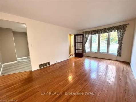 57 Mcgivern Street W Brockton ON N0G 2V0