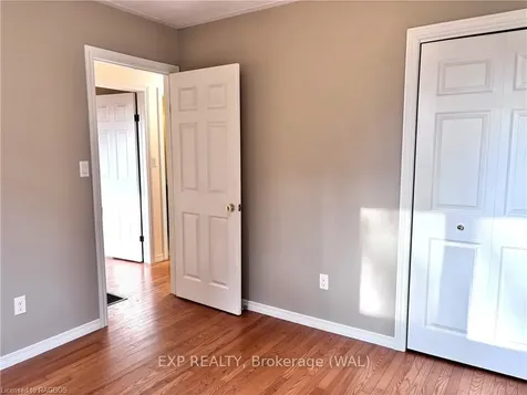 57 Mcgivern Street W Brockton ON N0G 2V0