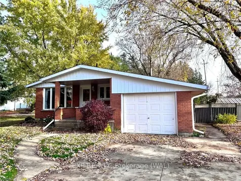 57 Mcgivern Street W Brockton ON N0G 2V0