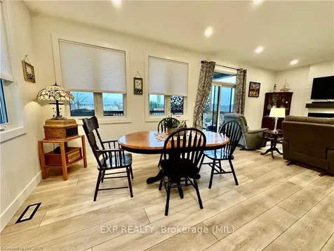 10 Devinwood Avenue Brockton ON N0G 2V0