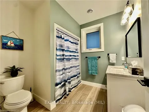 10 Devinwood Avenue Brockton ON N0G 2V0