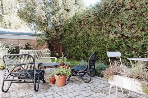 32 Glass Street N/a Bluewater ON N0M 1G0