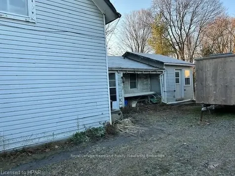74 Victoria Street W North Huron ON N0G 2W0
