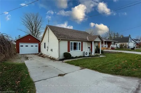 355 Edward Avenue N North Perth ON N4W 1T4