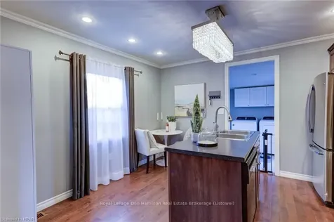 355 Edward Avenue N North Perth ON N4W 1T4