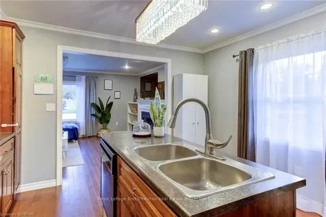 355 Edward Avenue N North Perth ON N4W 1T4