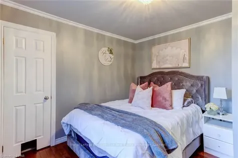 355 Edward Avenue N North Perth ON N4W 1T4