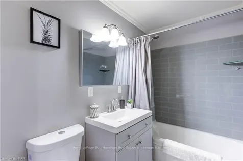 355 Edward Avenue N North Perth ON N4W 1T4