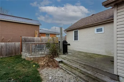 355 Edward Avenue N North Perth ON N4W 1T4