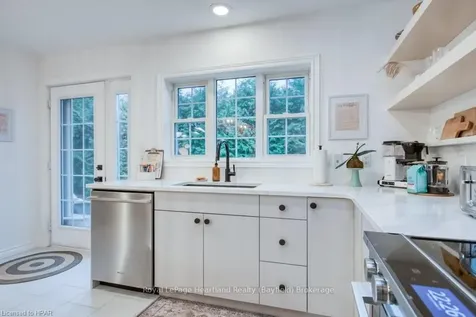 32 Glass Street N/a Bluewater ON N0M 1G0