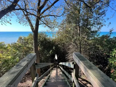 32 Glass Street N/a Bluewater ON N0M 1G0