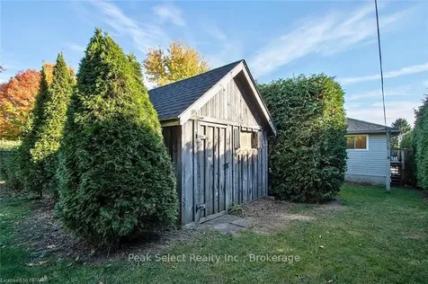 15 Southvale Road St. Marys ON N4X 1B6