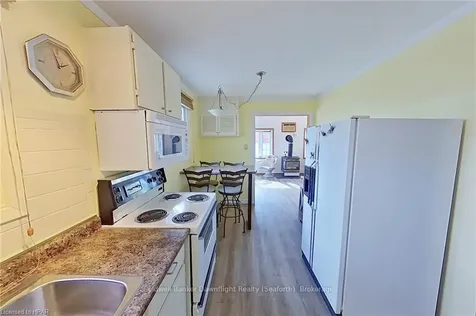 71207 Finnigan Road Bluewater ON N0M 1N0