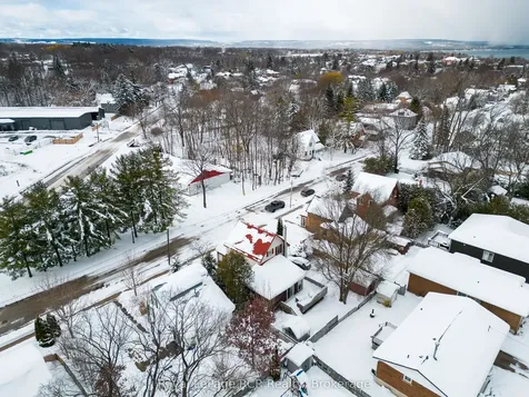 271 Denmark Street Meaford ON N4L 1C2