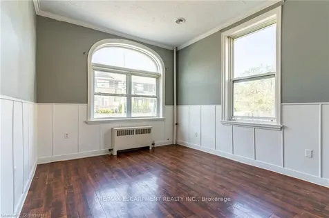 55 Willow Street Brant ON N3L 2K8