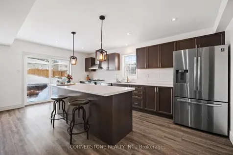 24 Quinn Forest Drive Bracebridge ON P1L 0C8