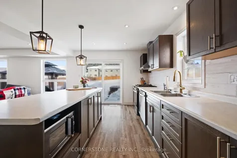 24 Quinn Forest Drive Bracebridge ON P1L 0C8