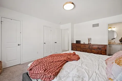 24 Quinn Forest Drive Bracebridge ON P1L 0C8