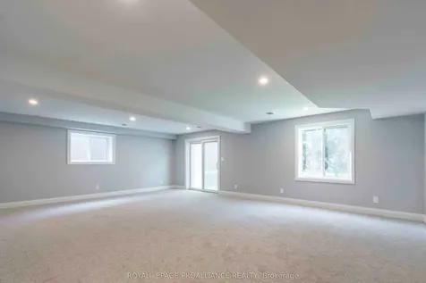 16 Mackenzie John Crescent Brighton ON K0K 1H0