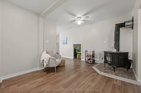 11 Princess Street Brant ON L4B 1J8