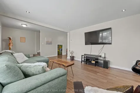 11 Princess Street Brant ON L4B 1J8