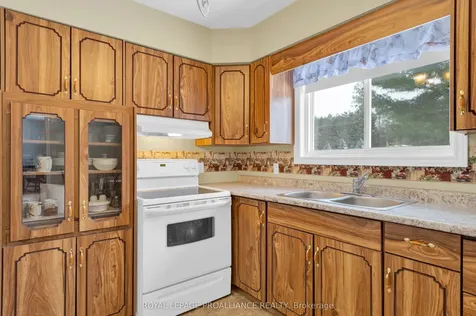 44 Hasler Street Addington Highlands ON K0H 1P0