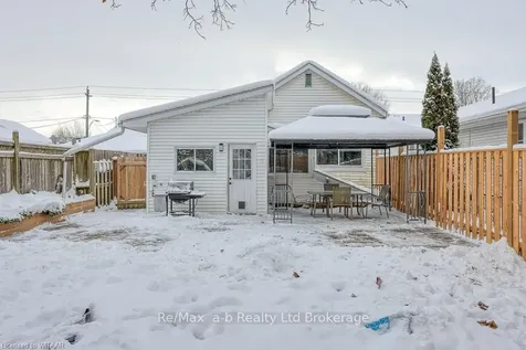 194 Victoria Street Ingersoll ON N5C 2N1