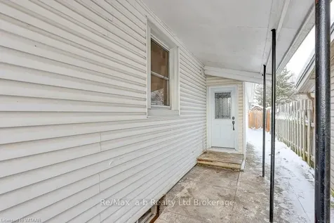 194 Victoria Street Ingersoll ON N5C 2N1