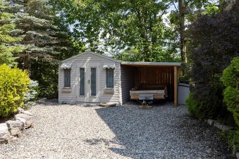 49 Mintens Lane E Georgian Bay ON L0K 1E0