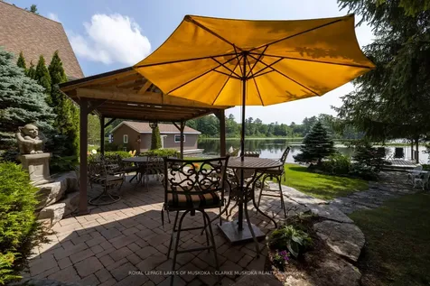 49 Mintens Lane E Georgian Bay ON L0K 1E0