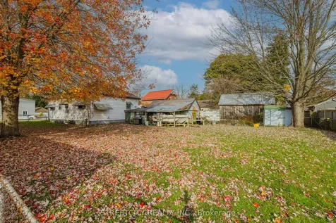 225 John Street N Aylmer ON N5H 2B2