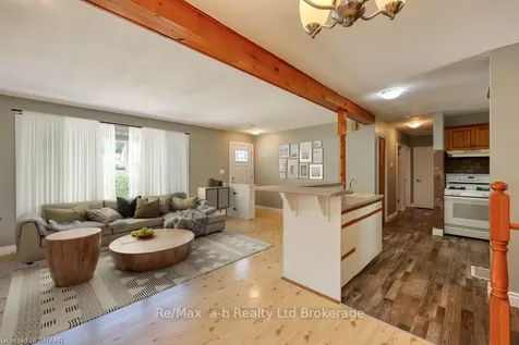 279 Robinson Street Woodstock ON N4S 3B8