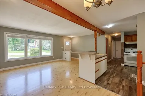 279 Robinson Street Woodstock ON N4S 3B8