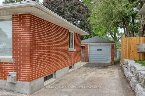 279 Robinson Street Woodstock ON N4S 3B8