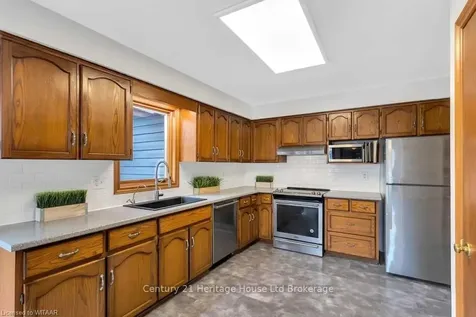 22 Mason Drive Ingersoll ON N5C 4A4