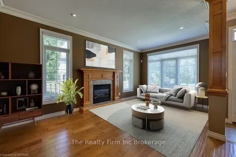 577 Hummingbird Crescent Woodstock ON N4T 0C1