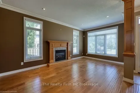 577 Hummingbird Crescent Woodstock ON N4T 0C1