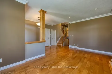 577 Hummingbird Crescent Woodstock ON N4T 0C1