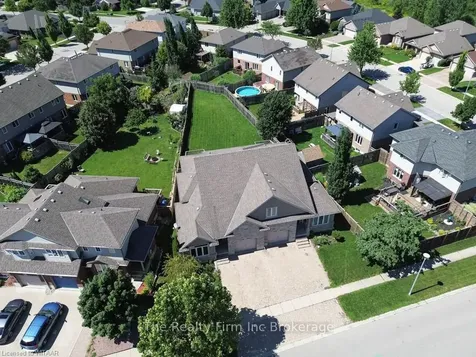 577 Hummingbird Crescent Woodstock ON N4T 0C1