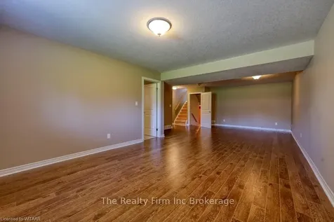 577 Hummingbird Crescent Woodstock ON N4T 0C1