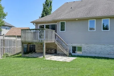 577 Hummingbird Crescent Woodstock ON N4T 0C1