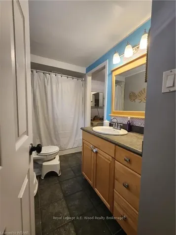 19 Sandhurst Court Brantford ON N3R 7G4