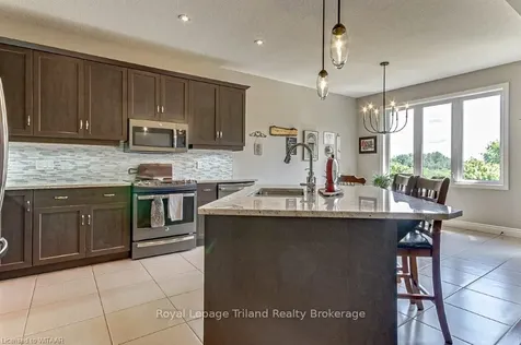 233 Wedgewood Drive Woodstock ON N4T 0J1