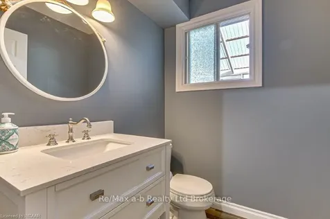17 Gardiner Place Woodstock ON N4S 8J1